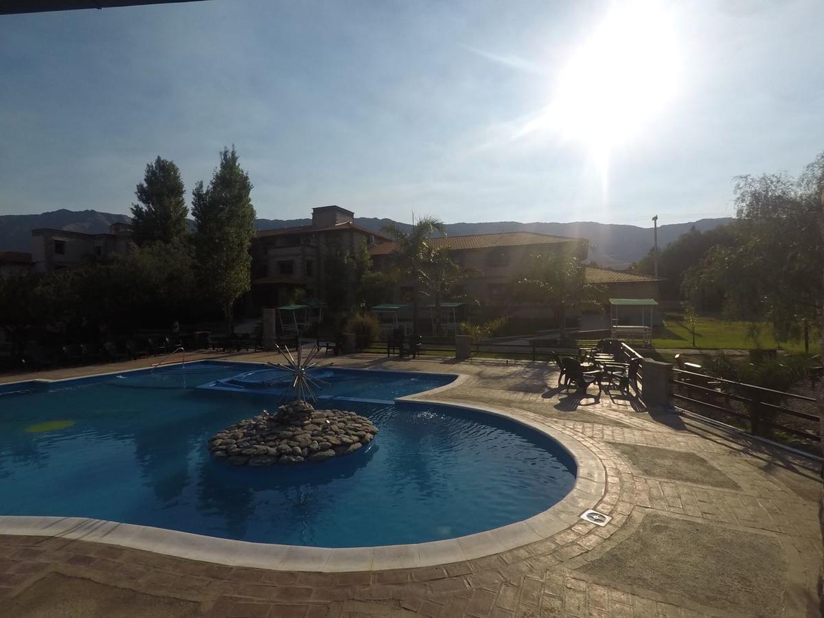 Hotel Torres Del Sol Мерло Экстерьер фото
